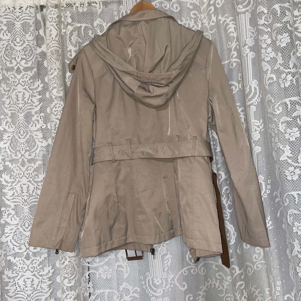 Jacket - Picture 9 of 12